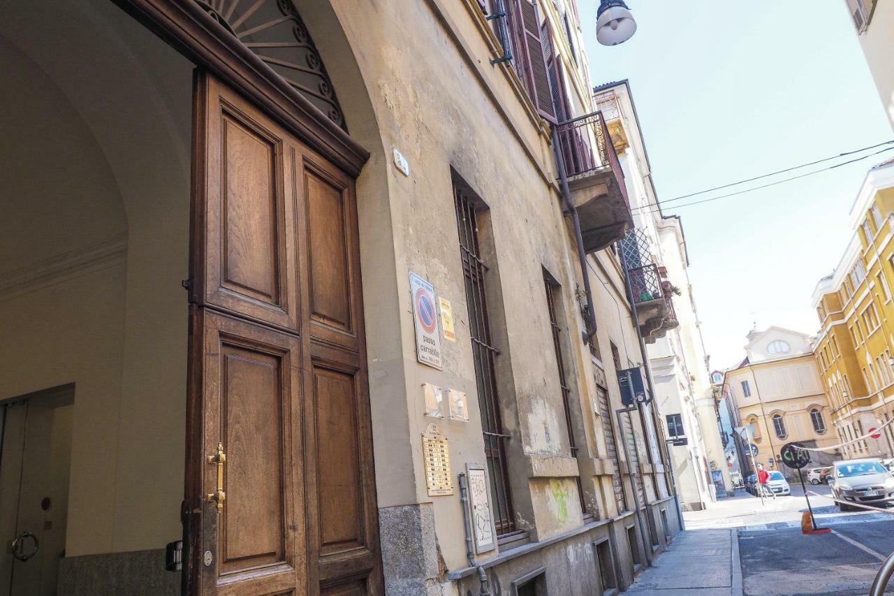 Santa Chiara 32 Turim Exterior foto